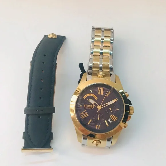 New VERSUS VERSACE Chrono Lion Box Set Bracelet Watch
